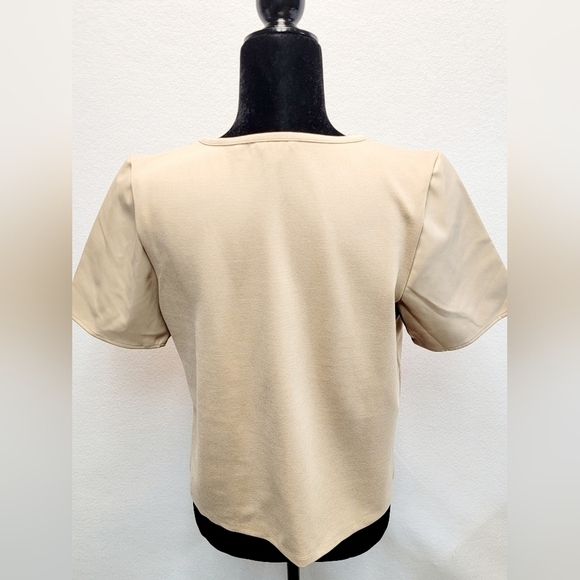 VIOLETS AND ROSES STITCH FIX EXCLUSIVE Women's Size Medium Faux Leather Sleeves - Picture 2 of 11